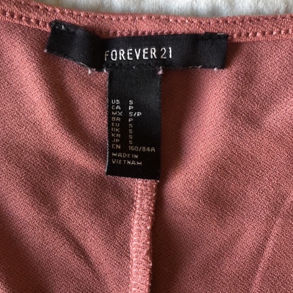 4 for $15 Forever 21 Woman Dress Size Small - Picture 2 of 2